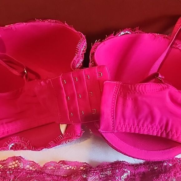NEW LIMITED EDITION HOT PINK & SHIMMER SILVER VS BRA & PANTY SET! - Picture 11 of 11